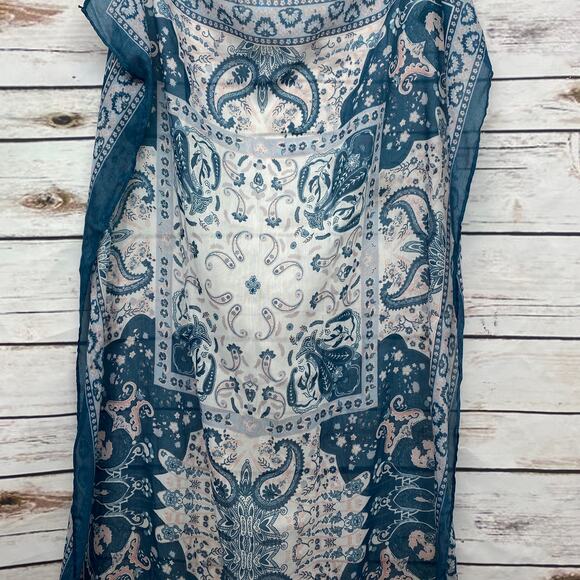 Hawaiian Paisley Rectangular Scarf Wrap Shawl Blue White - Picture 8 of 12